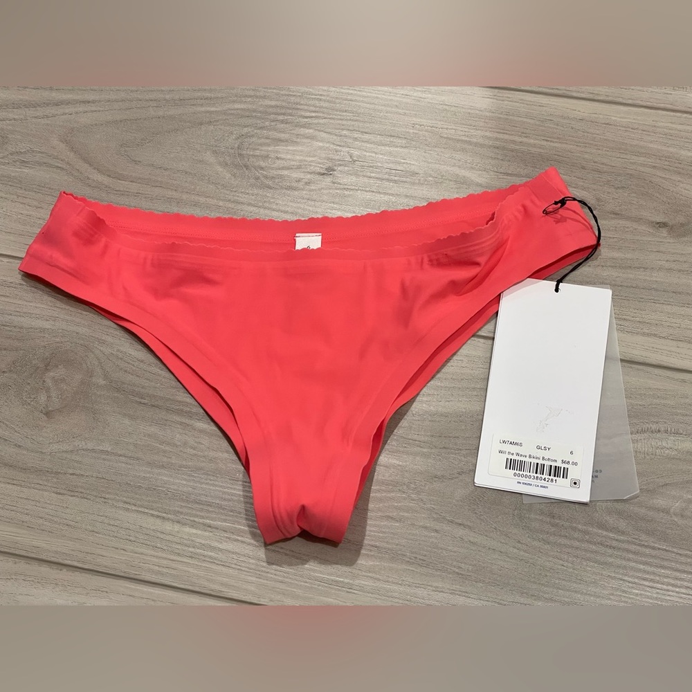 Lululemon will the wave bikini bottom GLSY